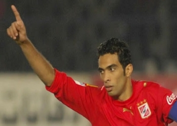 نجم الأهلي : محمد صلاح يستحق لقب أحسن لاعب أفريقي