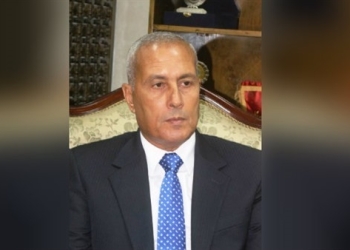 القبض على نصاب ينتحل صفة محافظ السويس ويستولي على 25 الف جنيه