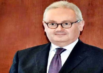 السفير الإيطالي يطالب مصر باستجلاء حقيقة قتل ريجيني