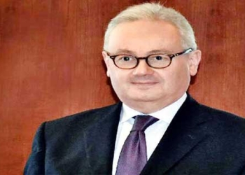 سفير إيطاليا يبحث زيادة التكنولوجيا والخبرة الإيطالية لمصر