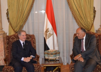 “شكري” يستقبل الرئيس اللبناني الأسبق أمين الجميل