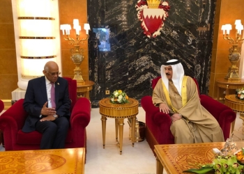 الملك حمد بن عيسى آل خليفة عاهل البحرين يستقبل “عبدالعال” والوفد المرافق له