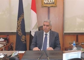 بدء التحقيقات مع 115موظف بالمنيا بتهم للغياب والتقصير في أداء العمل