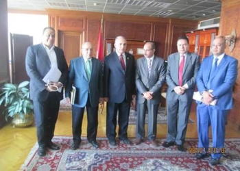 وزير الري يجتمع بأعضاء مجلس النواب