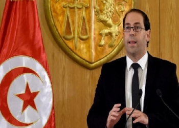 الشاهد يتهم شبكات فساد حرضت على العنف والتخريب في تونس