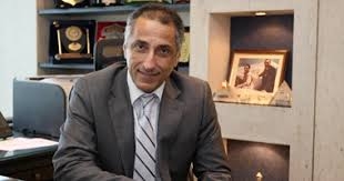 “البنك المركزي” يهيب المتعاملين بتوخي الحذر الشديد في التعامل بعملة البيتكوين