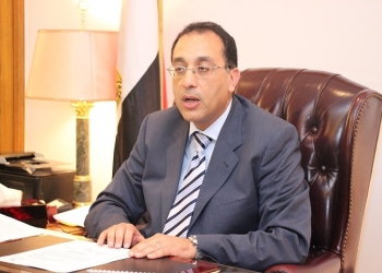 وزير الإسكان: بدء تسليم قطع أراضى قرعة الإسكان المتميز بالفيوم الجديدة