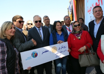 قافلة طبية بالهايكستب بالتعاون بين حي مصر الجديدة وجمعيات أهلية