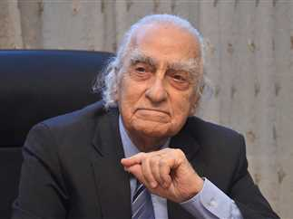 مراد وهبه ضيفا لمناقشه كتاب ضحايا الفكر بين الماضي والحاضر بمكتبة مصر الجديدة