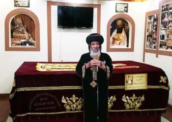 الأنبا تادرس يفتتح مزار لمقتنيات المتنيح البابا شنودة