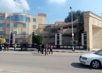 هدم مبنى فرع جامعة طنطا بكفرالشيخ لإقامة مدرجين ومكاتب إدارية