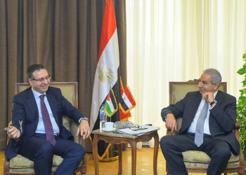 قابيل: دراسة إنشاء مركز لوجيستى مصرى أردنى لإعمار العراق