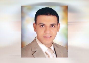 "مينا".. أول طب أسيوط دفعة 52 يحقق المعجزة