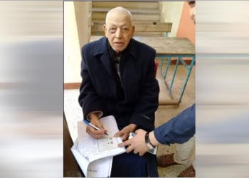 أحد الضباط الأحرار يدعو الجميع للمشاركة في الإنتخابات الرئاسية