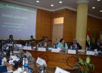 رئيس جامعة بنها : أثق في إقبال الطلاب علي المشاركة  بالانتخابات