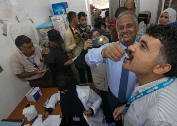 إطلاق أكبر حملة تطعيم بالفم ضد الكوليرا باليمن