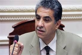 “فهمي” خلال لقائه مع طلاب جامعة أكتوبر: الشباب هم الاحتياطي الإستراتيجي الحقيقي