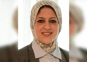 وزيرة الصحة تنعي العالم الجليل عادل محمود