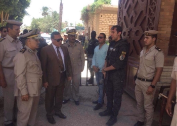 مدير أمن سوهاج يتفقد تأمين محيط دير الأنبا يسى في طما