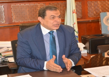 “القوى العاملة” تمديد إقامة الأرملة والمطلقة وأبنائهم لمدة عام بالإمارات