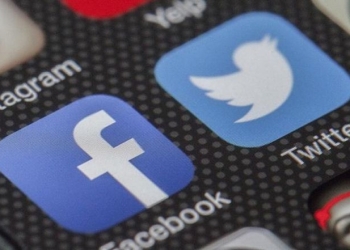 5 عقبات أمام تطبيق ضرائب الفيس بوك وتويتر