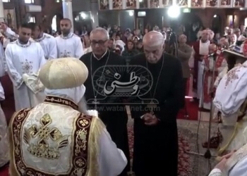 أسقف سيدنى يسيم كهنة جدد بمشاركة ثلاث أساقفة
