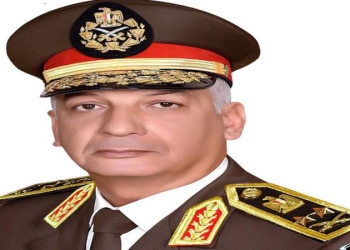 القائد العام يتفقد قوات تأمين شمال سيناء ويشيد بالروح القتالية لإبطال القوات المسلحة والشرطة