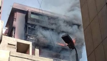 “سعفان” يتابع أسباب حريق مستشفى الحسين