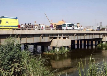 حبس أم شابة ألقت بطفليها في البحر اليوسفي ومصرع أحدهم