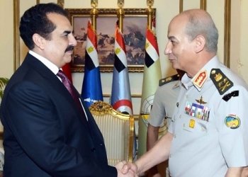 الفريق أول محمد زكي يلتقي القائد العسكري للتحالف الإسلامي العسكري لمحاربة الإرهاب