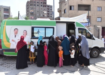 الصحة: تقديم الخدمة الطبية بالمجان لـ 3 ألاف مواطن بقافلة البساتين