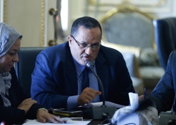 عمر حمروش: يطالب بضرورة مناقشة قانون الأحوال الشخصية خلال دور الانعقاد الحالى