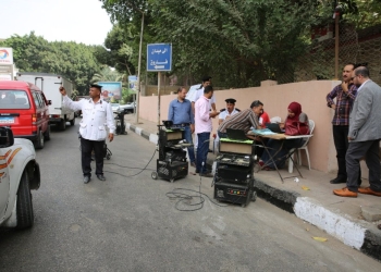 “البيئة” تنفذ حملة مكبرة لفحص عوادم المركبات بالمعادى