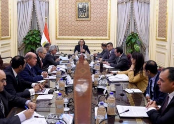 “مدبولى” يجتمع مع منتجى ومصدرى البطاطس