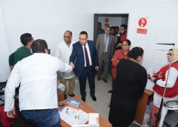محافظ الإسكندرية يتفقد نقطة مبادرة ” ١٠٠ مليون صحة ” بمستشفي العامرية العام