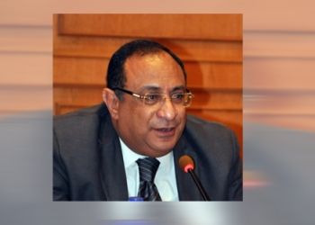رئيس جامعة حلوان ينعي شهيد الشرطة بحادث إنفجار كنيسة العذراء بمدينة نصر