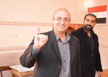 نائب محافظ بورسعيد يدلي بصوته في الإستفتاء على التعديلات الدستورية