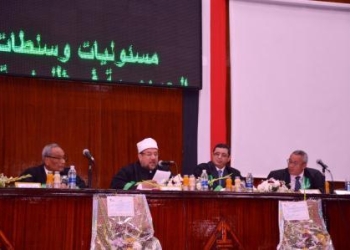 محافظ القليوبية يستقبل وزير الأوقاف لحضور مناقشة رسالة دكتوراه بحقوق بنها