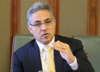 رئيس “محلية البرلمان”: نطالب بخطة لإعادة هيكلة هيئتي النقل العام والنظافة