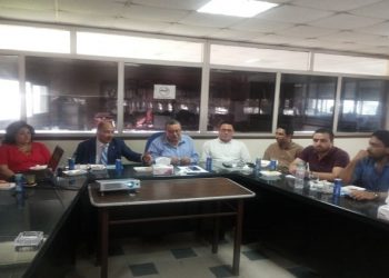 مناقشة الاستعدادات بشأن اطلاق مبادرة ( تدرب – لتبدأ – مشروعك) بالغربية