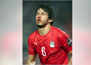 الجهاز الطبى للمنتخب الوطنى يؤكد إصابة حجازى بكسر في الأنف