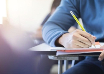 انتهاء اليوم الاول من امتحانات الثانوية العامة بسوهاج دون مشكلات