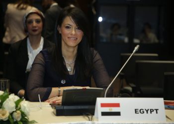 وزيرة السياحة تشارك في جلسة نقاشية بعنوان “حماية تراثنا: الاستدامة الاجتماعية والثقافية والبيئية”