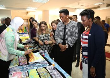 سيدة بوروندي الأولى فى زيارة للمجلس القومي للمرأة