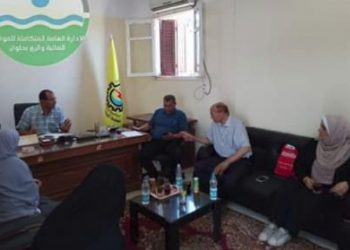 "حلمي" يجتمع بمسئولي محطة الكريمات بحلوان