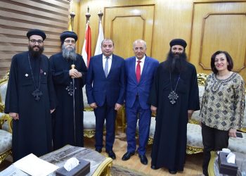 أسقف ببا يزور رئيس جامعة بني سويف