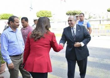 محافظ دمياط ووزير الزراعة يبحثان سبل تحقيق التنمية الزراعية والحيوانية بالمحافظة