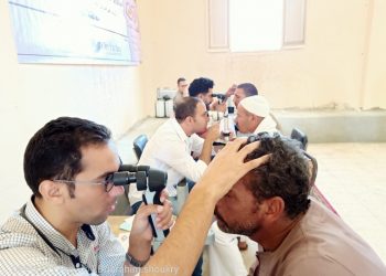 "عنيك فى عنينا" تنجح فى الكشف على 23802 مواطن بمحافظة البحيرة