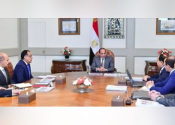 الرئيس"السيسي" يتابع مؤشرات الأداء المالي ويوجه ببذل الجهد لخفض الدين العام وعجز الموازنة