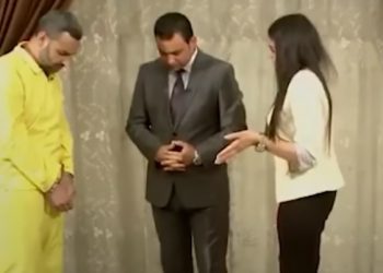 بالفيديو .. فتاة ايزيدية تواجه داعشي تعدي عليها جسديا قبل خمس سنوات